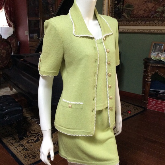 Beautiful St.John 3 Pieces Outfit - Picture 5 of 8